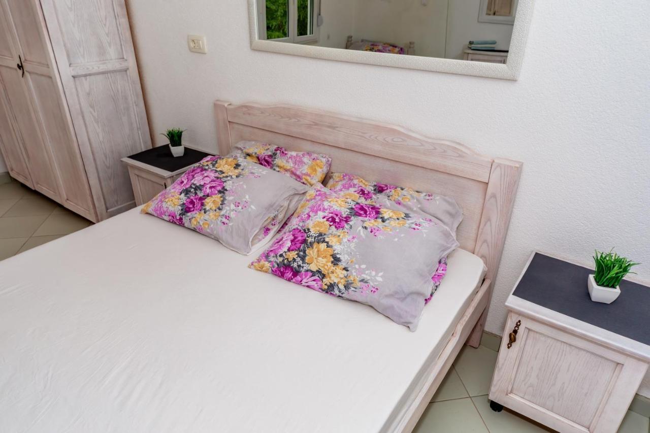 Apartmani Lira 수토모레 외부 사진