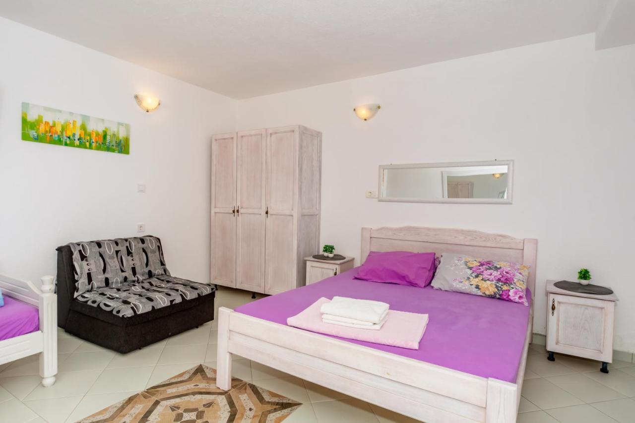 Apartmani Lira 수토모레 외부 사진
