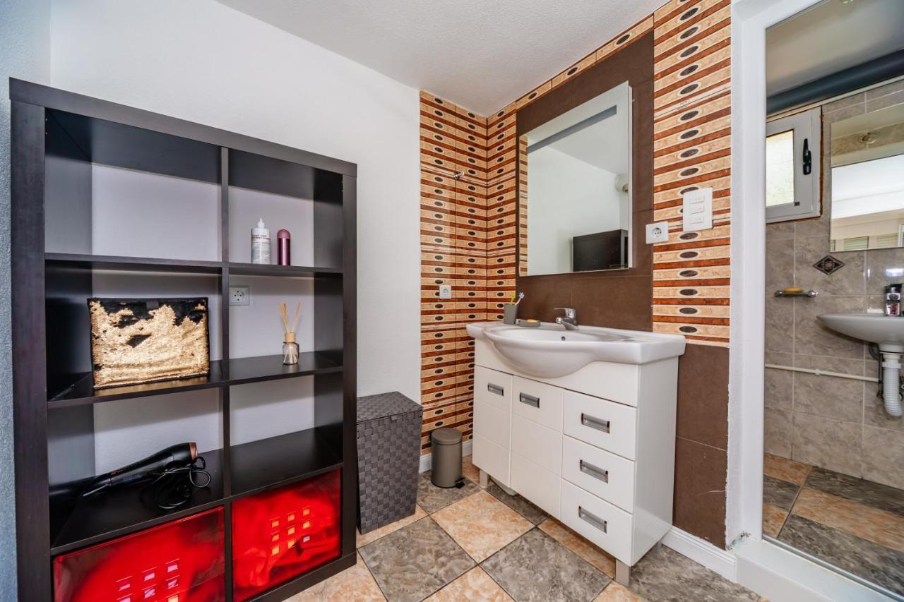 Apartmani Lira 수토모레 외부 사진